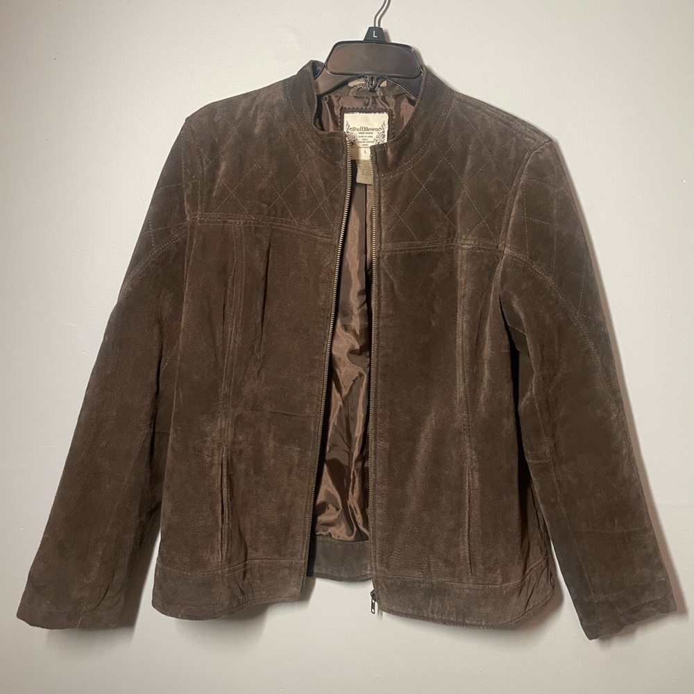 Ruff Hewn genuine leather women’s size large jacket! Great condition!! 🤍